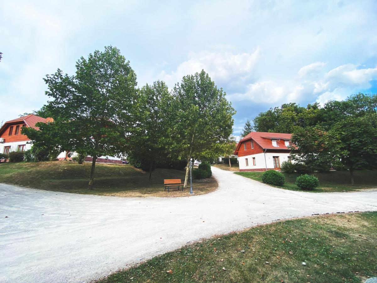 Thermal Valley Apartman - Batthyany Villapark Zalacsány エクステリア 写真